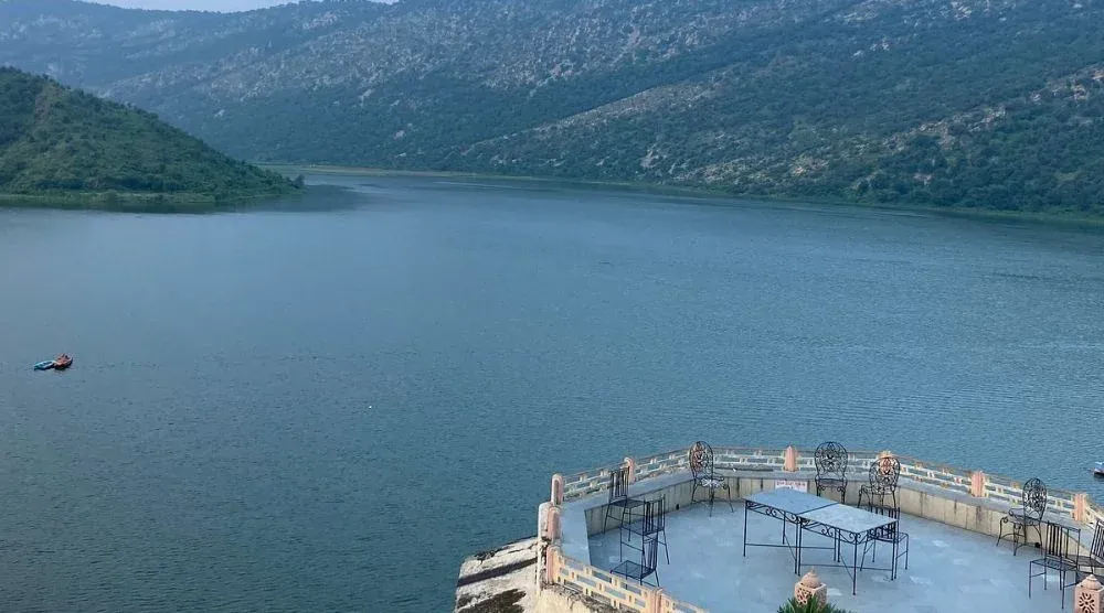 Siliserh Lake scenic view Alwar Rajasthan